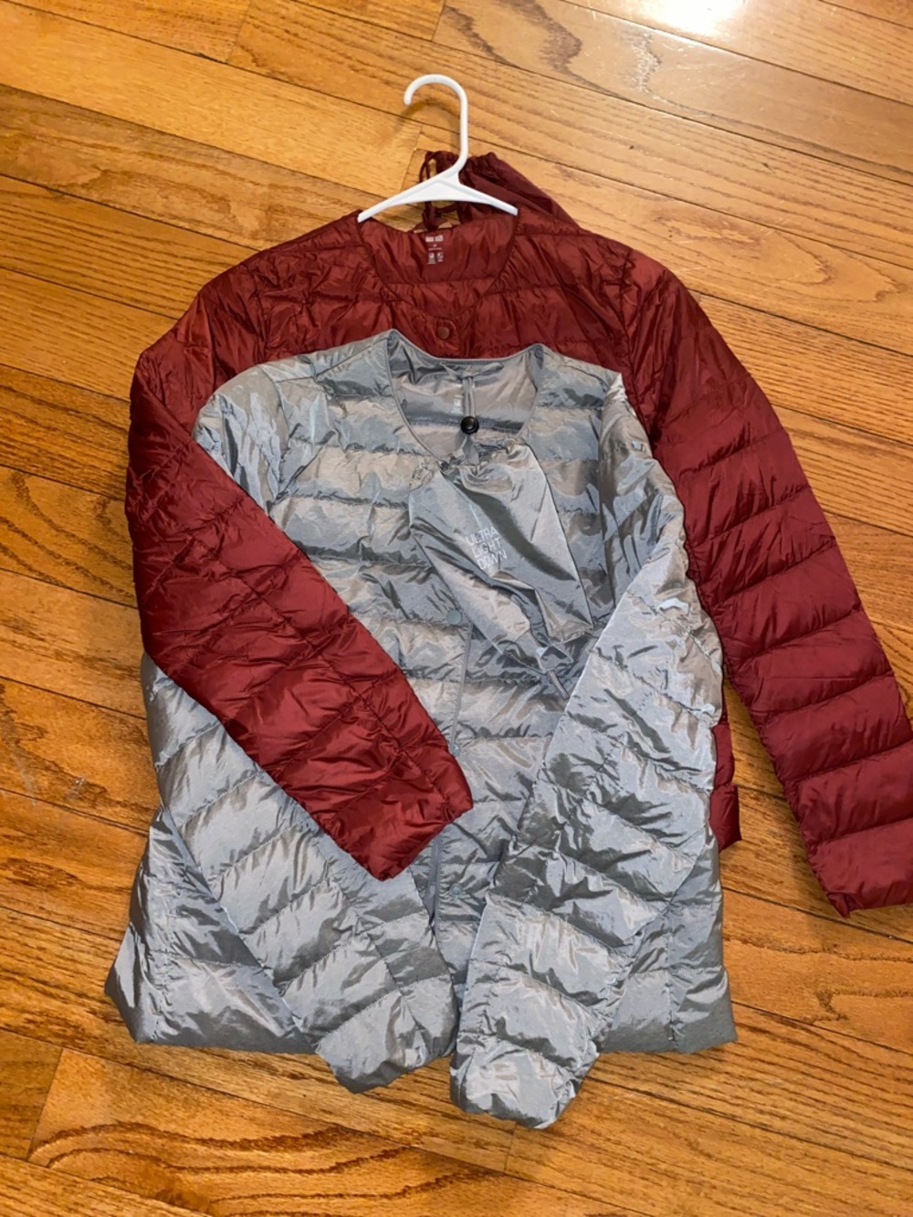 Uniqlo Women's Burgundy & Gray Two Ultra Lt Down Jackets Packable NWOT Bundle